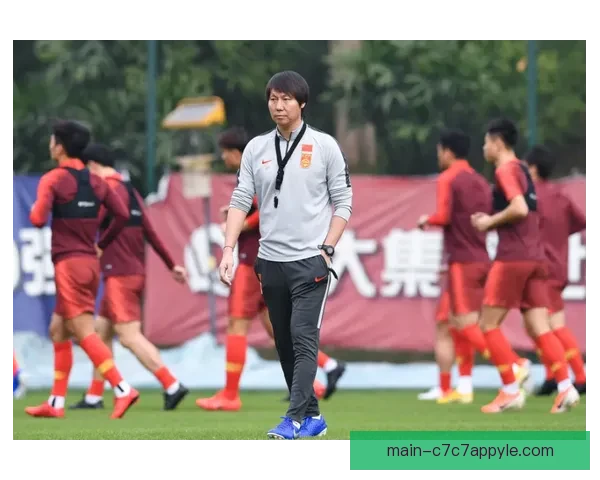前国脚洪明甫将再任韩国男足主教练